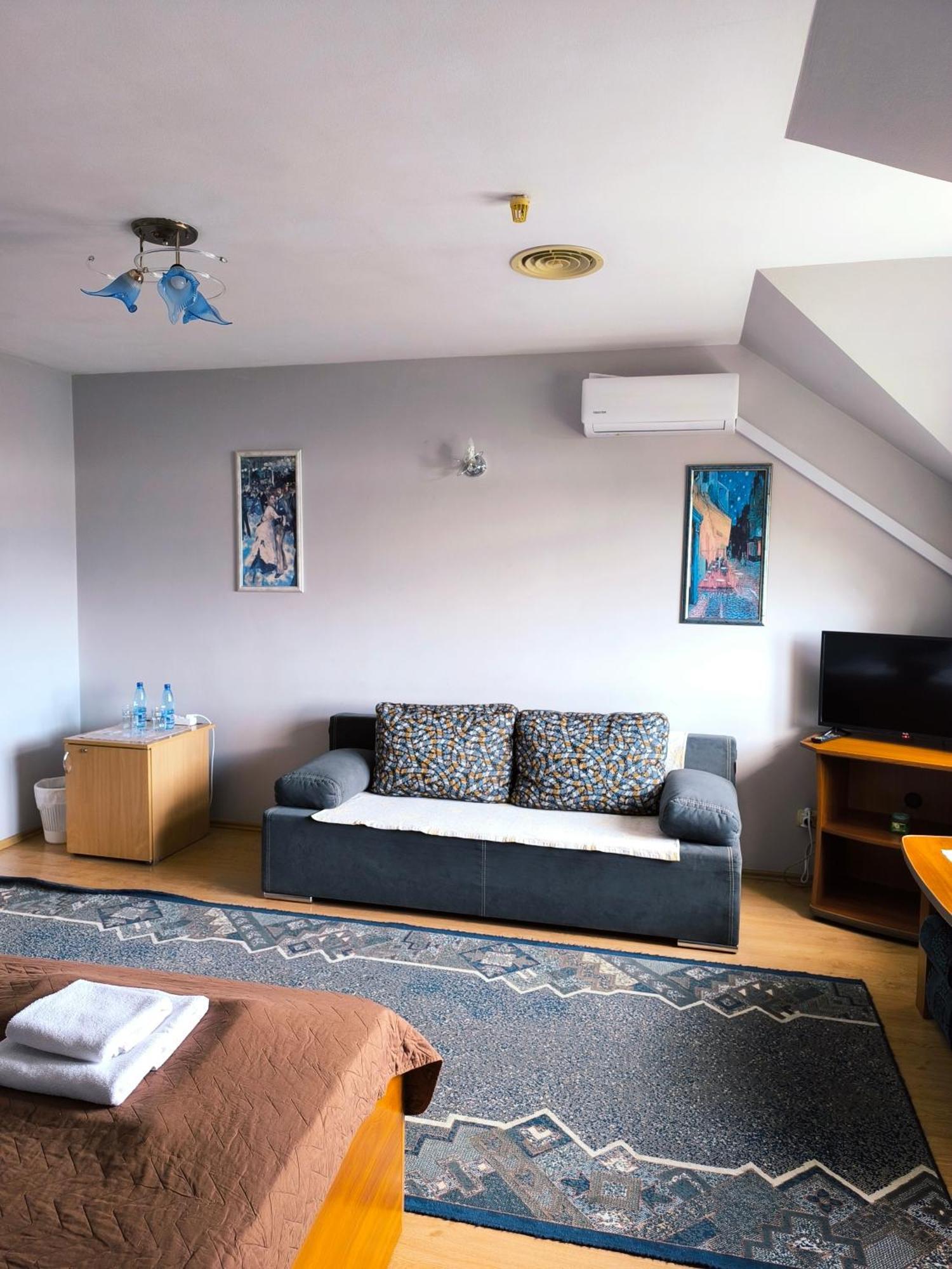 מוקצ'בה Hotel Delfin חדר תמונה