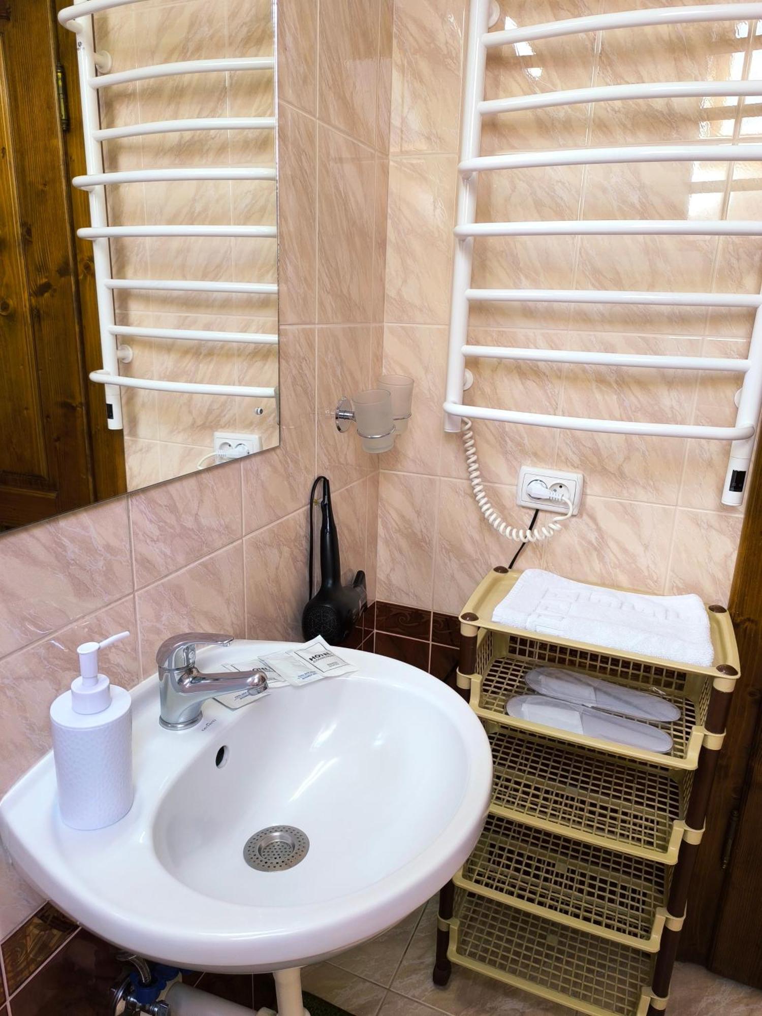 מוקצ'בה Hotel Delfin חדר תמונה